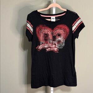 Harley-Davidson Women’s Medium 2003 100th Anniversary Heart Graphic‎ Tee